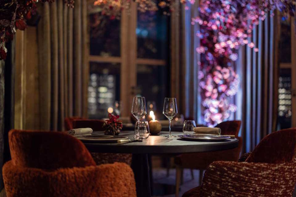 hotel de luxe et restaurant au K2 Altitude hôtel 5 étoiles à Courchevel 1850
